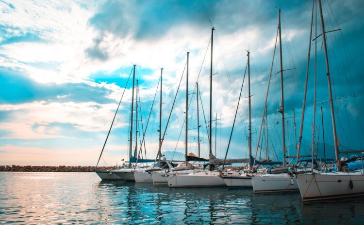  Ασφαλίζοντας το Σκάφος στο Εξωτερικό: Τι Πρέπει να Ξέρετε Πριν Σηκώσετε Άγκυρα